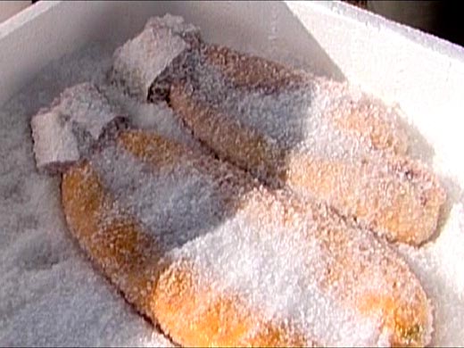 Salatura delle uova © AMP